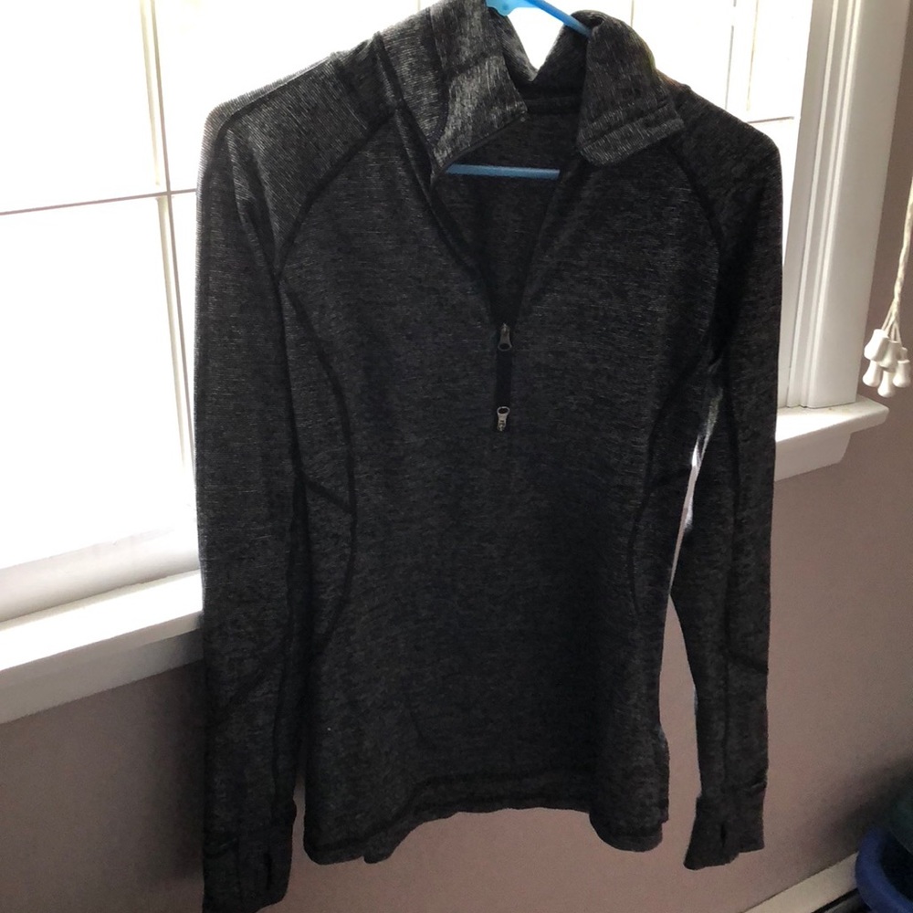 Lululemon half zip